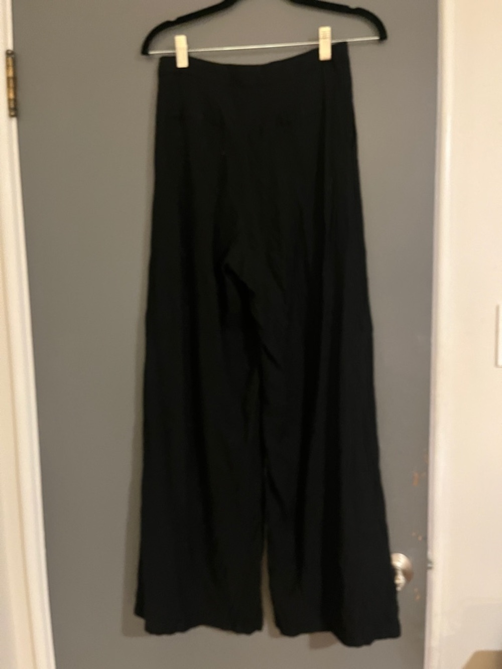 Do + be light flowy black trousers - Picture 4 of 4